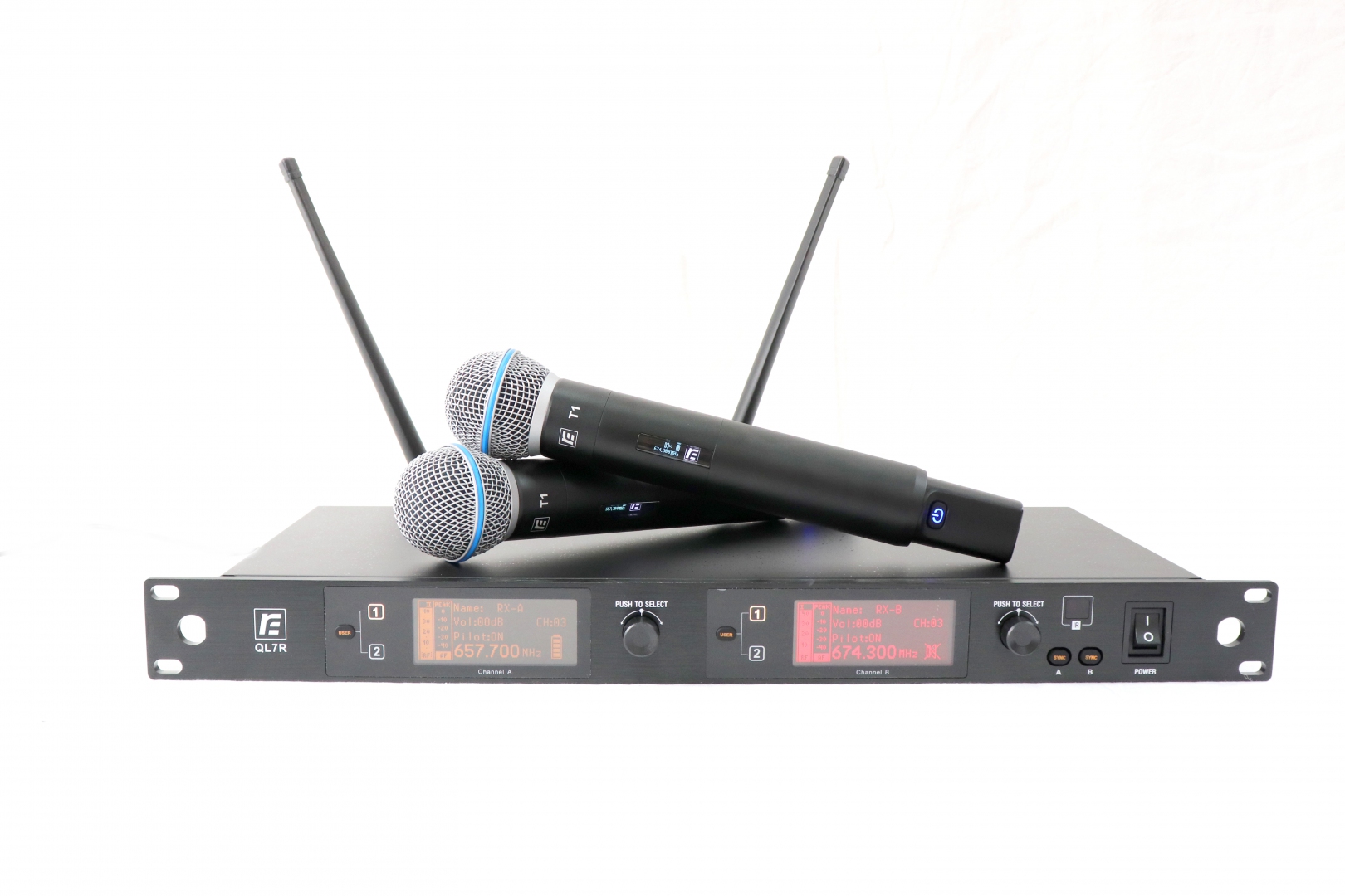 RFIntell QL7R/T1-B 720,500-754,000 МГц 2-канальная радиосистема с 2-мя ручными микрофонами в Новочебоксарске